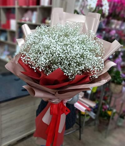 Букет цветов из: Гипсофила в Нижнем Икорце