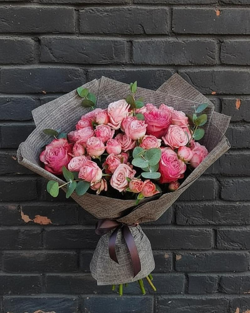 Букет цветов из: Розы в Нижнем Икорце