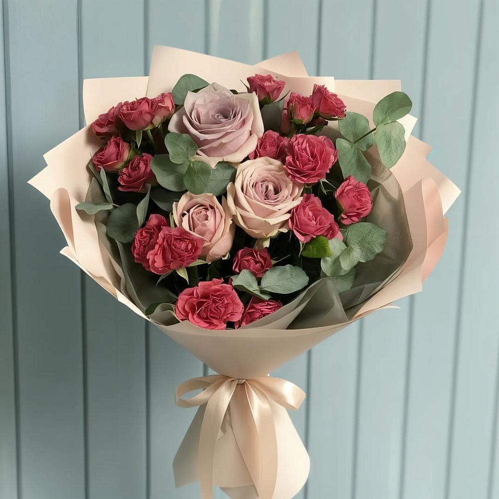 Букет цветов из: Гвоздики и Розы в Нижнем Икорце