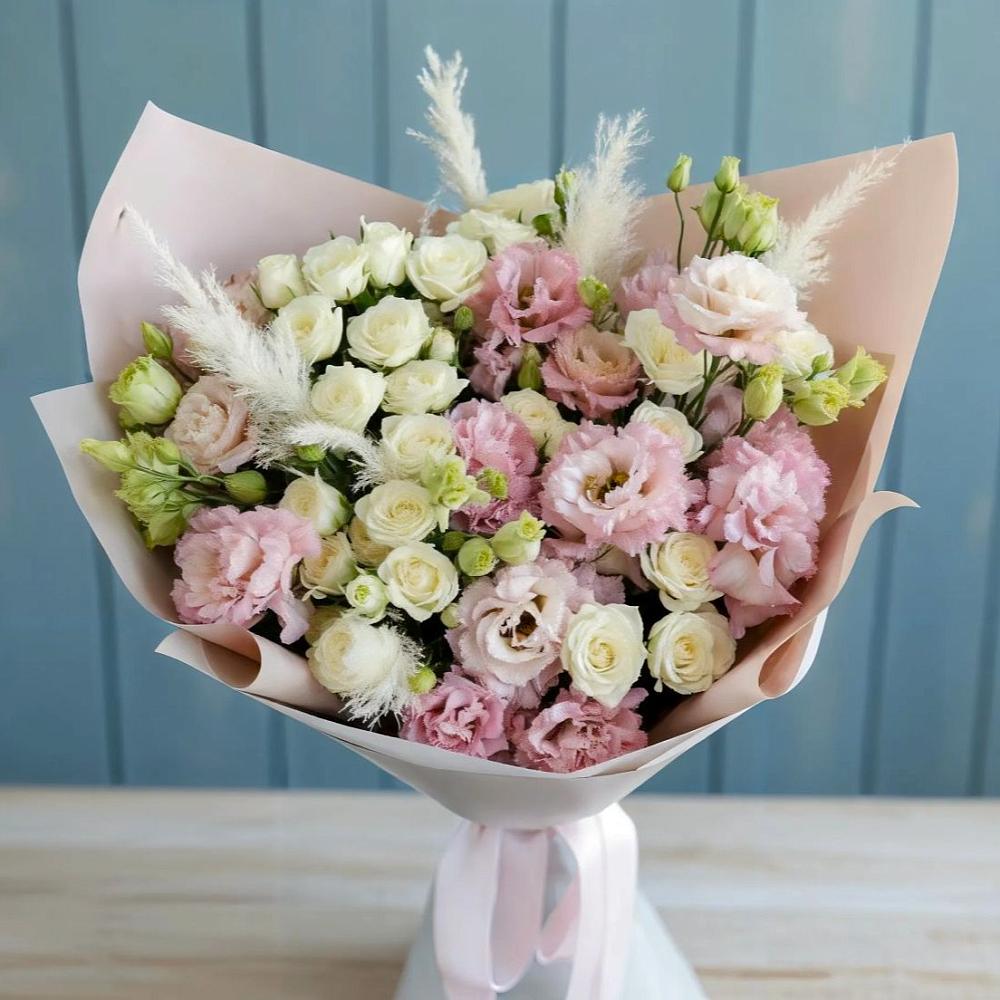 Букет цветов из: Альстромерии и Розы в Нижнем Икорце