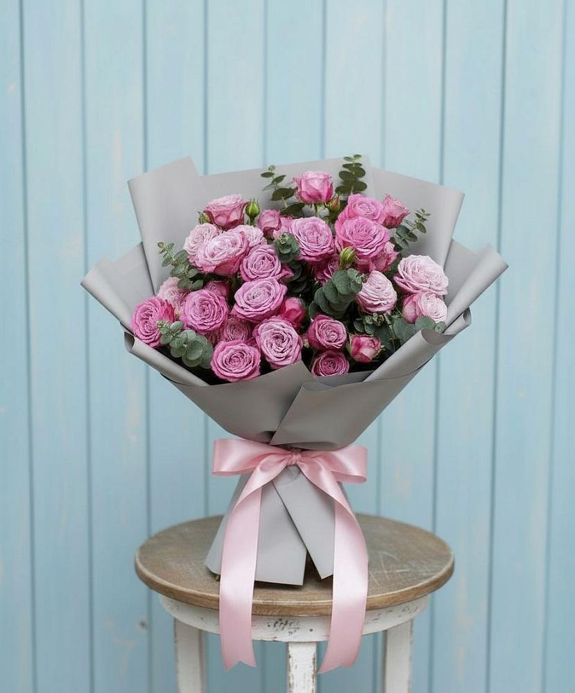 Букет цветов из: Розы в Нижнем Икорце