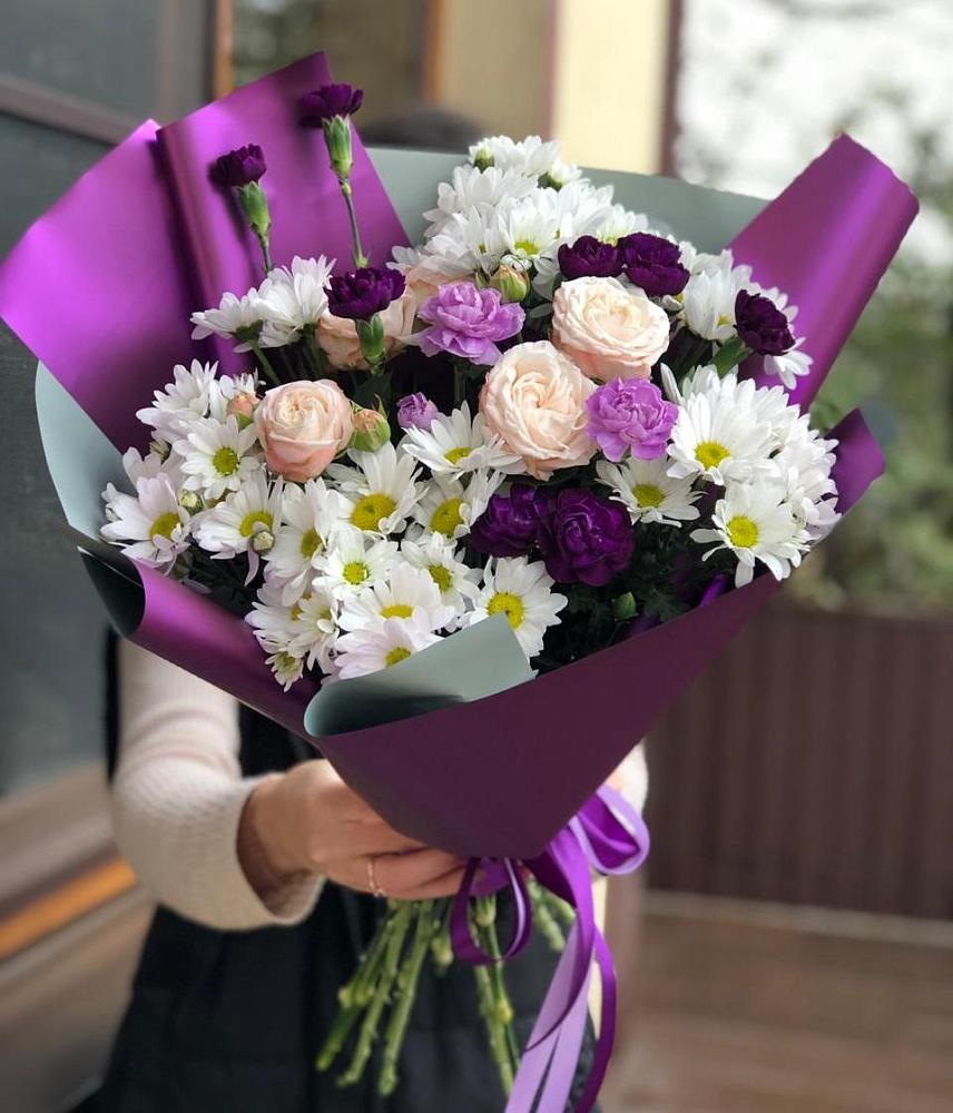 Букет цветов из: Хризантемы, Гвоздики и Розы в Нижнем Икорце