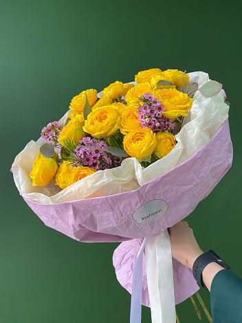 Букет Кустовые желтые розы в Нижнем Икорце