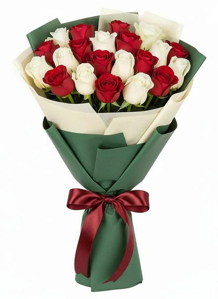 Букет Микс из красных и белых роз в Нижнем Икорце