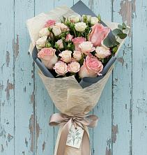 Букет цветов из:  Розы в Нижнем Икорце