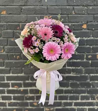 Букет цветов из:  Герберы и Хризантемы #REPLACE_PRED# Нижнем Икорце