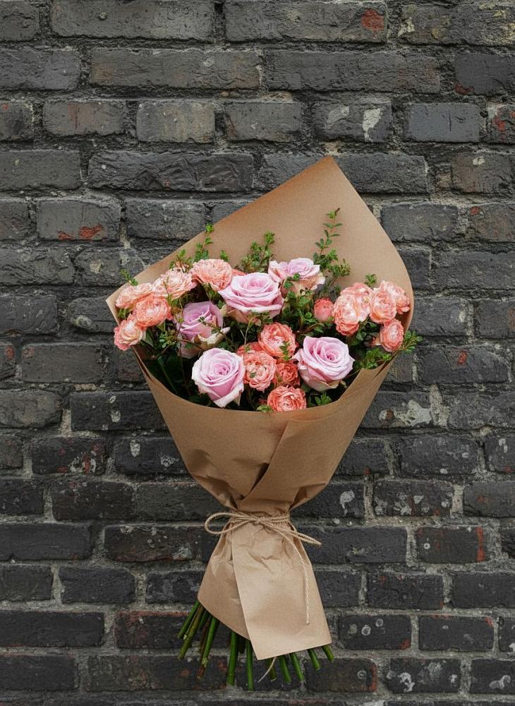 Букет цветов из: Розы в Нижнем Икорце