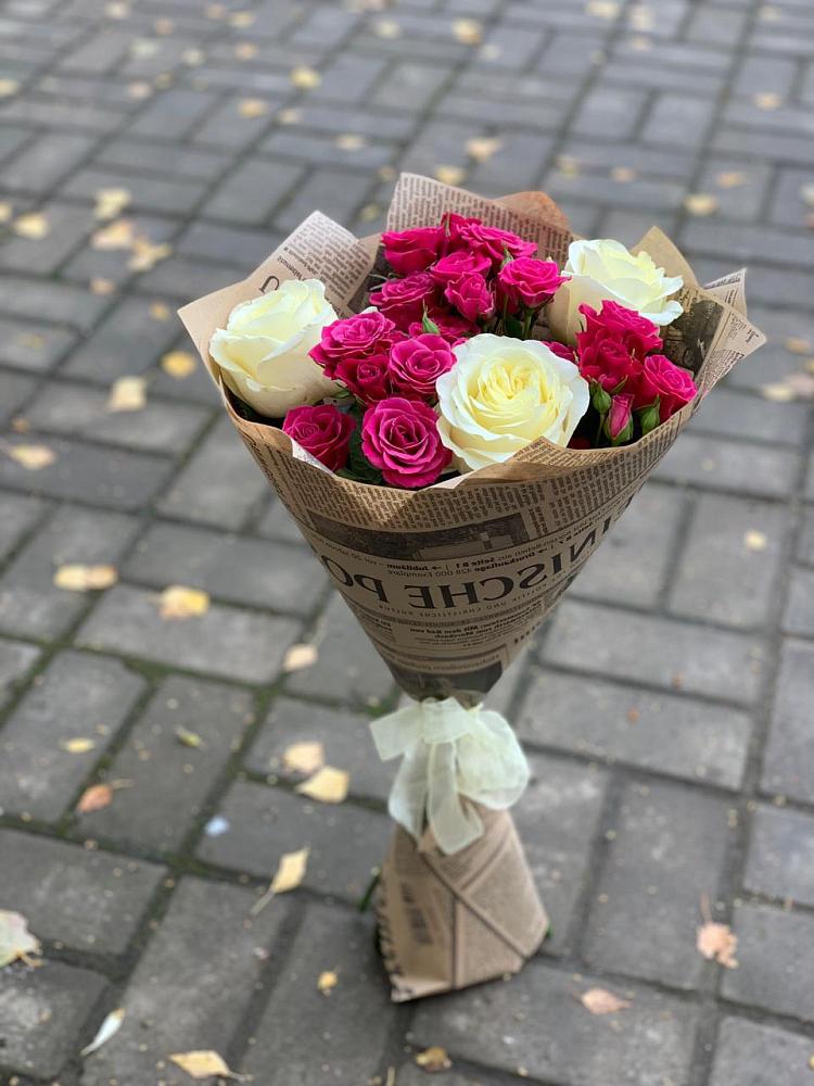 Букет цветов из: Розы в Нижнем Икорце