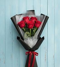 Букет цветов из:  Розы в Нижнем Икорце