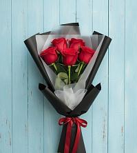 Букет цветов из:  Розы в Нижнем Икорце