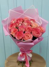 Букет 15 Розовых роз Равель в Нижнем Икорце
