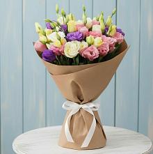 Букет цветов из:  Лизиантусы в Нижнем Икорце