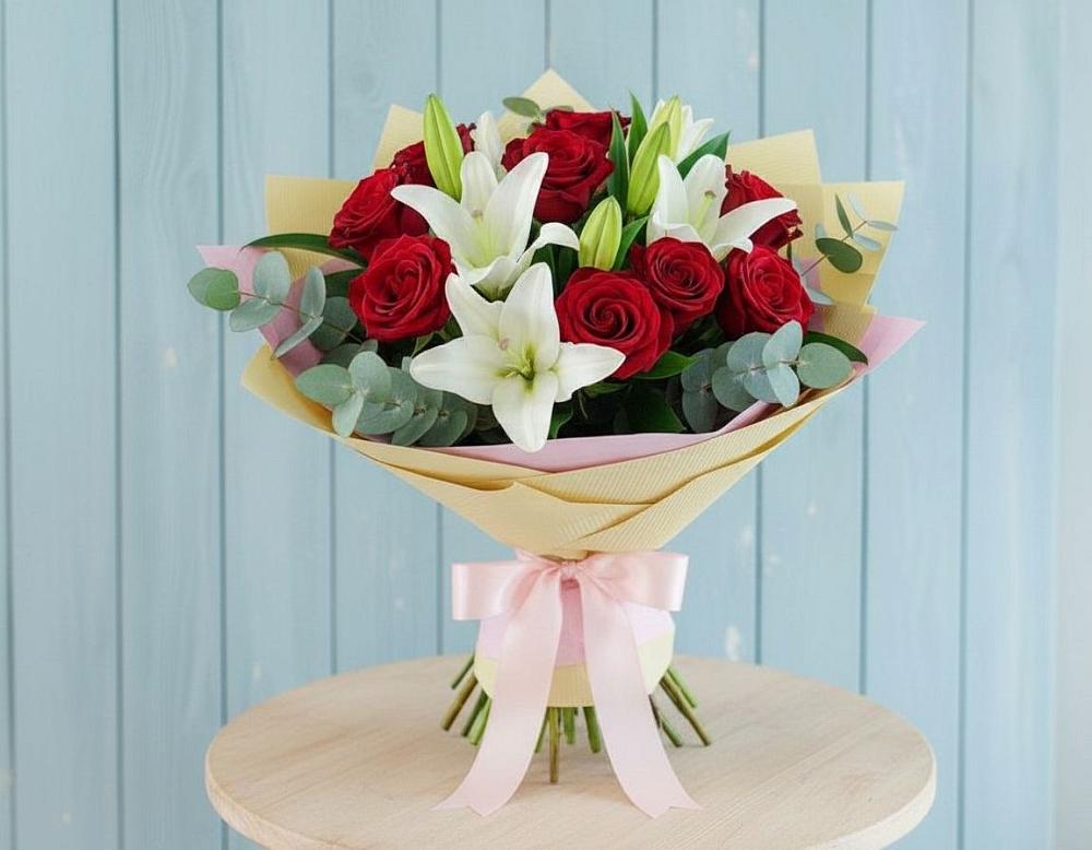 Букет цветов из: Лилии и Розы в Нижнем Икорце